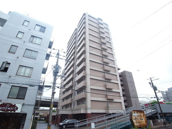 ニコルハイツ新道東駅 2枚目 ニコルハイツ新道東駅