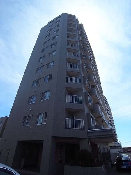 ジェイナス栄町