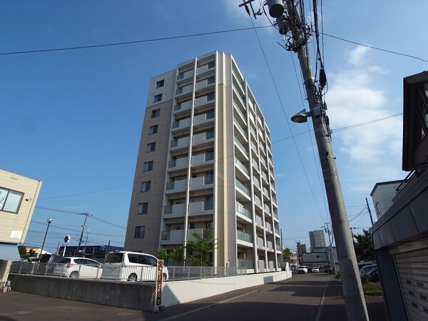 ル・ケレス栄町駅前通