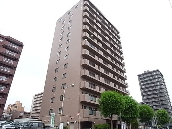 【エスセーナ北大前】外観