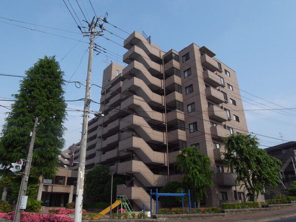 ロイヤルシャトー八乙女