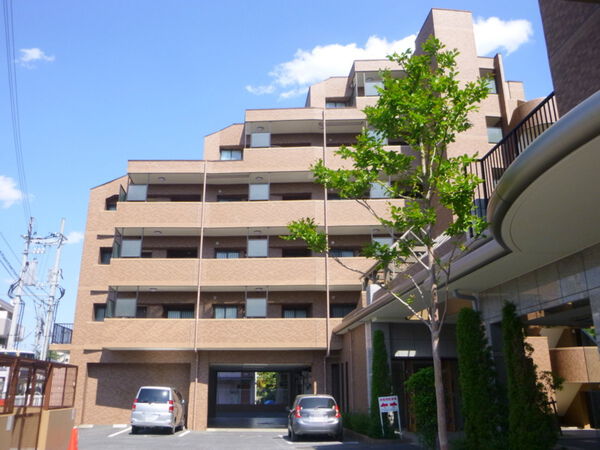 【セザールガーデン台原】外観写真 【セザールガーデン台原】外観写真