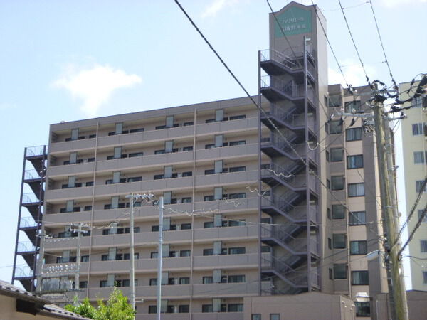 【ファミリエール宮城野東館】外観