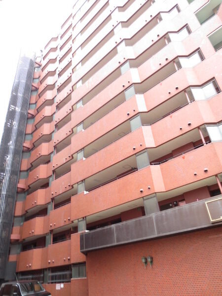 【ライオンズマンション原町】外観