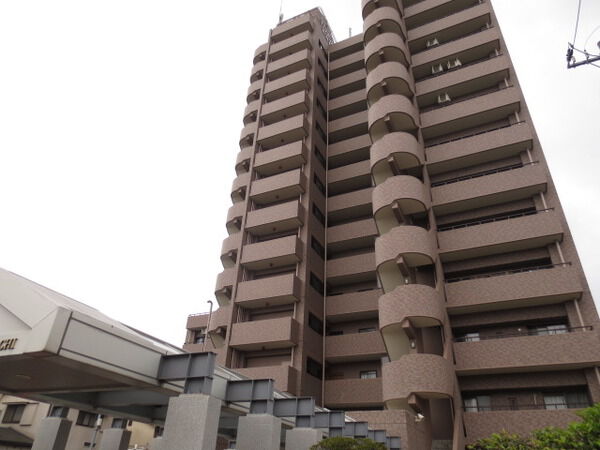 【ダイアパレス萩野町】外観