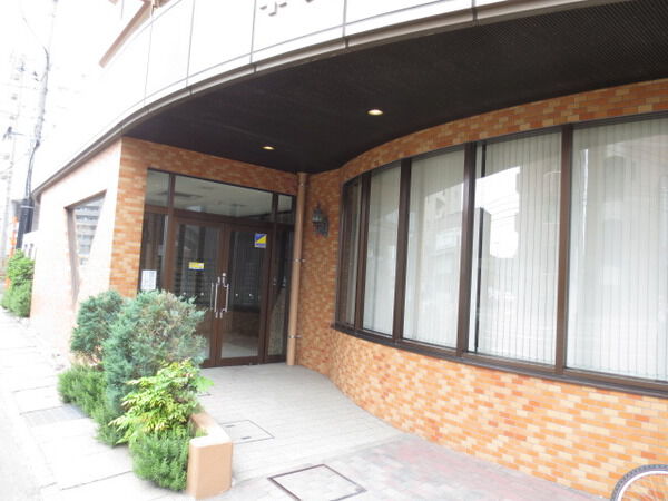 【ネオハイツ高砂Ⅱ】エントランス 【ネオハイツ高砂Ⅱ】エントランス