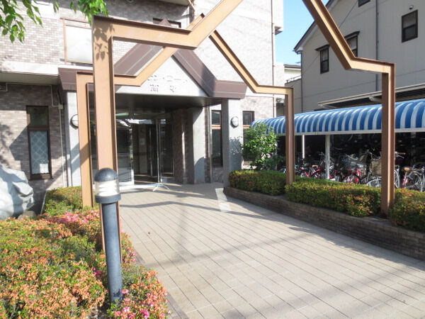 【グランコート高砂】エントランス 【グランコート高砂】エントランス