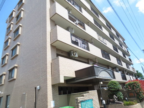 【ライオンズマンション宮千代】外観