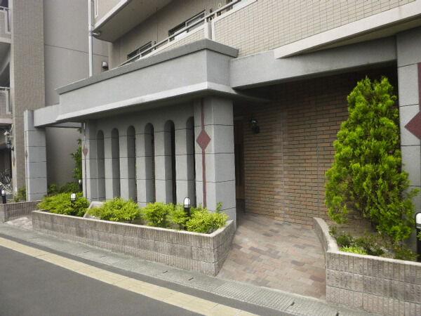 【ペルル東仙台Ⅱ】エントランス