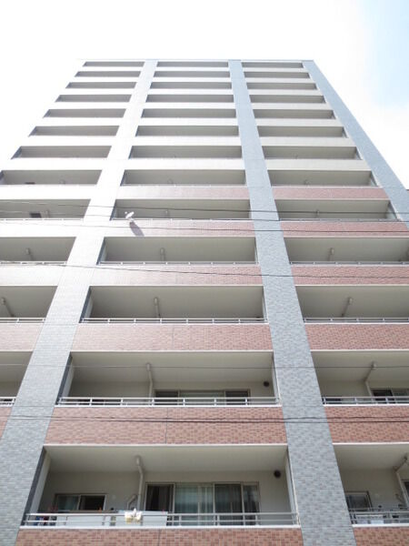 【クレアシティ小鶴新田】外観