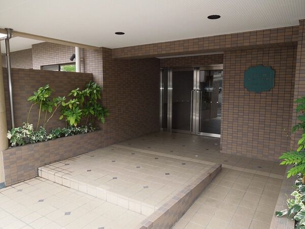 ロイヤルアーク庚午南