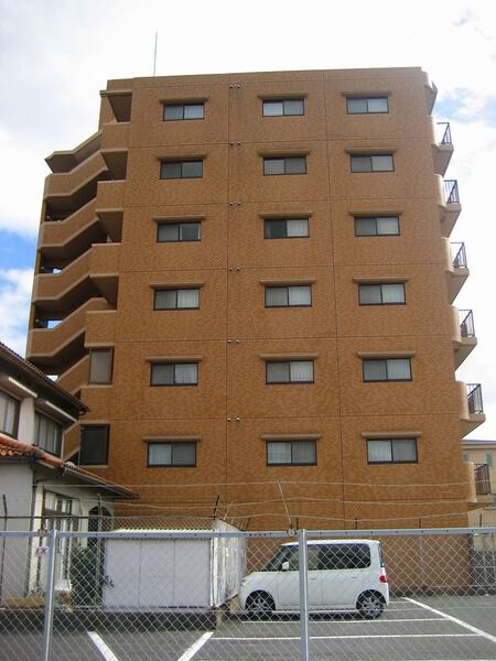 ライオンズマンション西古松