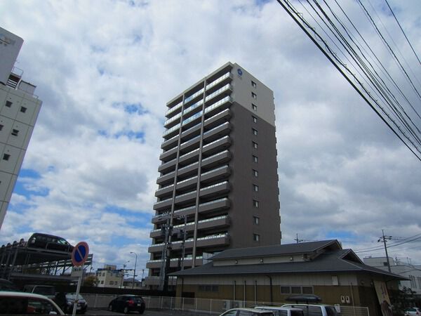 ポレスター西古松
