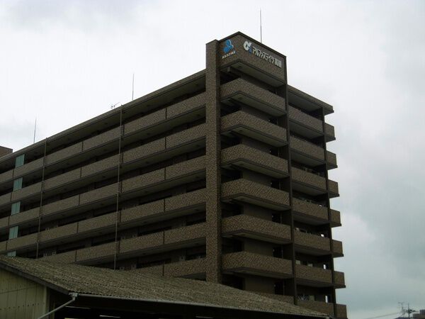 アルファステイツ高屋 2枚目 アルファステイツ高屋