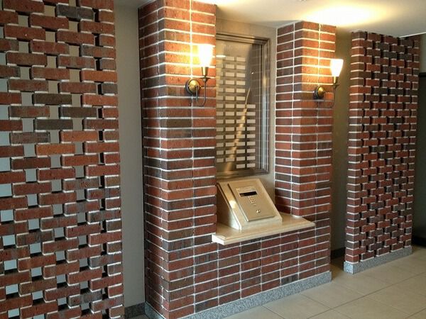 【ヴェルディ緑井】エントランス