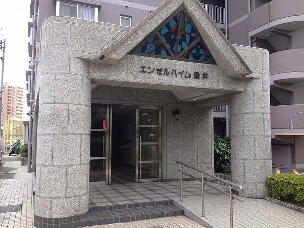 【エンゼルハイム緑井】エントランス