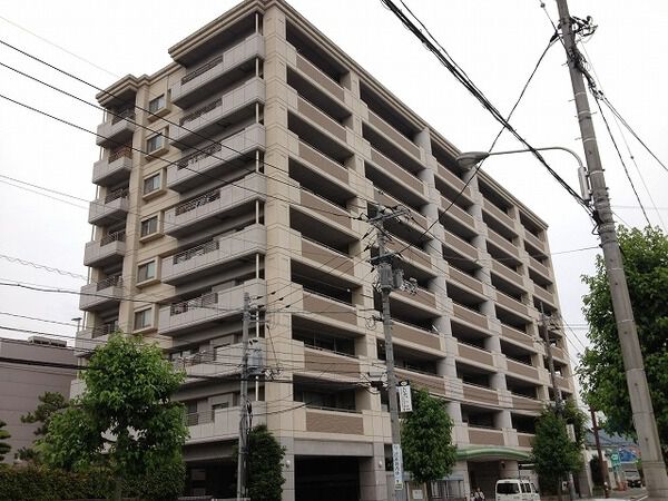 【フォレストコート緑井】外観