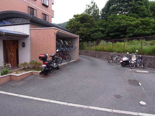 【ヴェルディ祇園】アプローチ