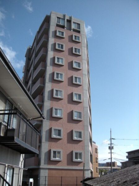 【コンツェルトパーク中筋駅前】外観