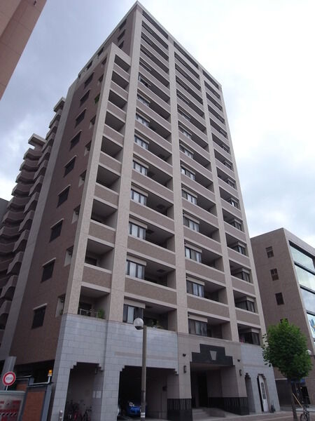 ペルル平和大通り