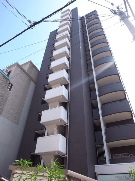 ゴールドトラスティ本川公園