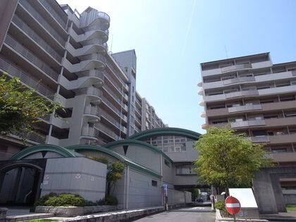 ヒューマンズプラザ青崎