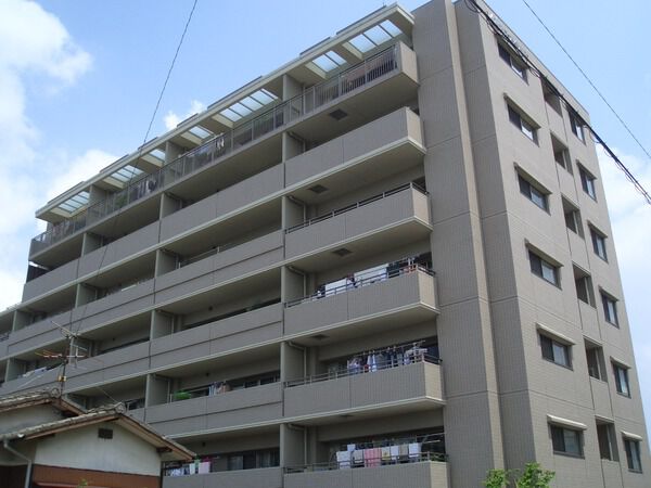 アルファステイツ春日