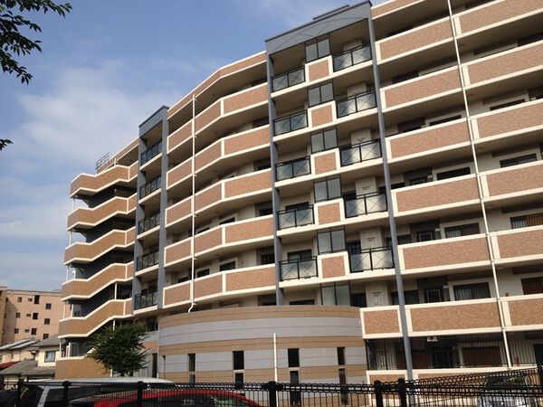 【アーサー春日パークヒルズ】外観