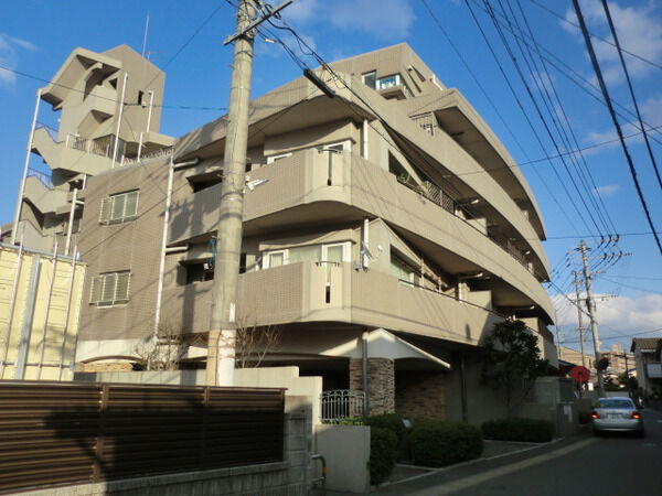 白木原ガーデンハウス