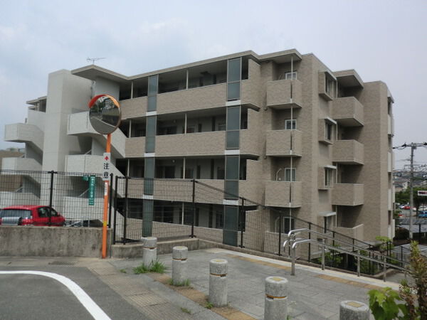 ウィーヴ大野城ヒルズ
