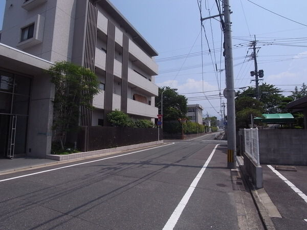 サンリヤン荒江