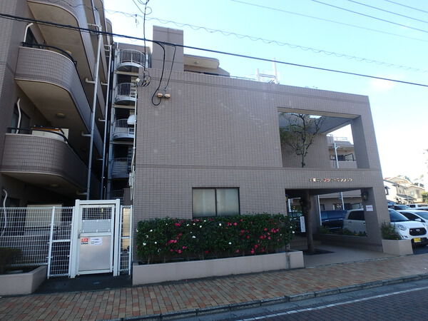 【千葉中央フラワーマンション】外観写真
