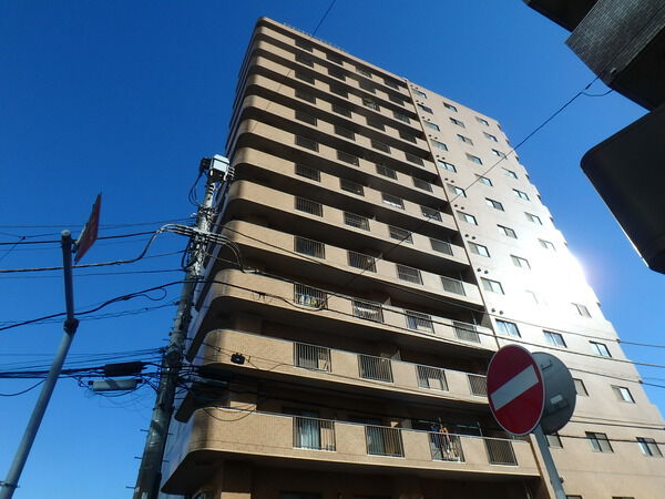 【ヴィヴァン千葉中央】外観写真