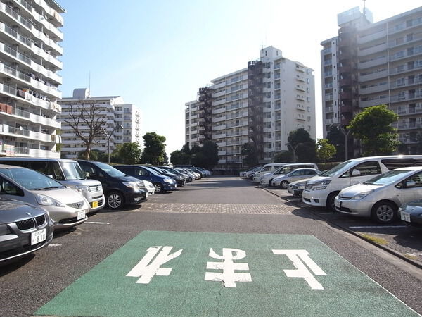 【潮音の街】駐車場 【潮音の街】駐車場