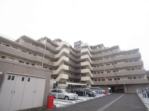 【ダイアパレスファミリースクエア川崎】外観写真 【ダイアパレスファミリースクエア川崎】外観写真