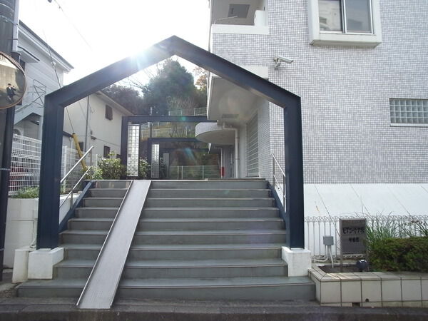 ピアコート戸塚参番館