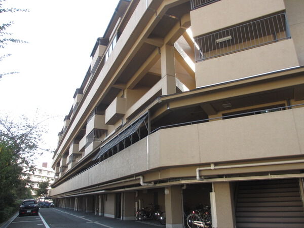 【アンビロン千里丘】外観写真３