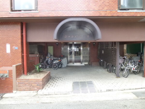 【シャンボール三宮】エントランス 【シャンボール三宮】エントランス