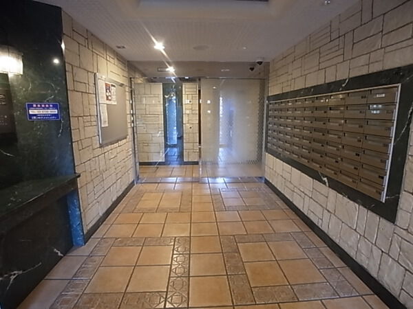 【ガラシティ高田馬場】敷地内様子①