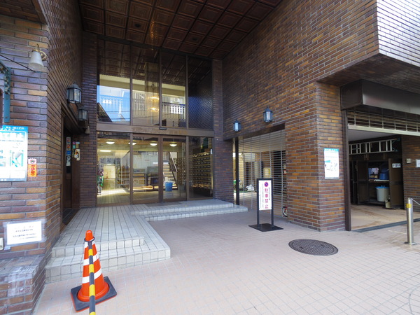 【サンパティオ高田馬場】エントランス部分 【サンパティオ高田馬場】エントランス部分