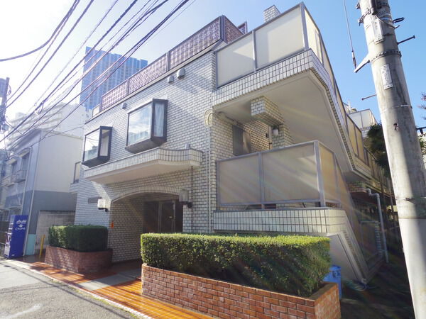 【パールマンション高田馬場】外観写真2 【パールマンション高田馬場】外観写真2