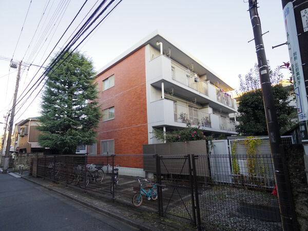 【ハイツ高田馬場】外観写真２