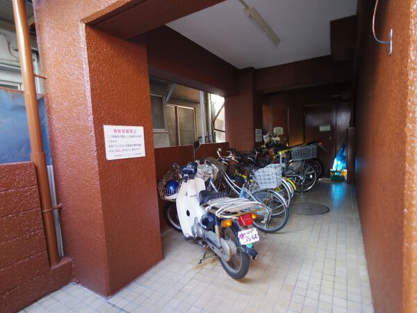 【高田馬場プリンスマンション】敷地内様子