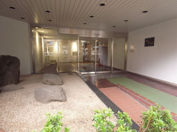 【イトーピア五反田マンション】エントランス