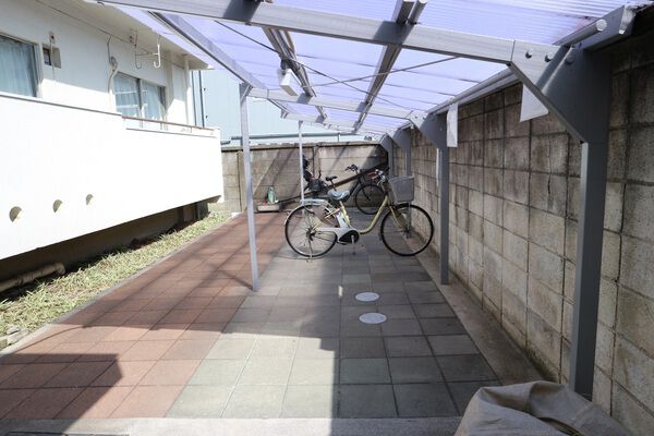 【サニーコーポ大崎】駐輪場