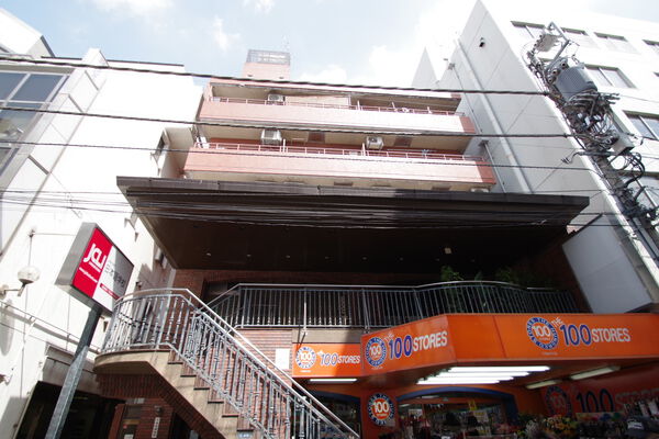 【ライオンズマンション新大久保】外観 【ライオンズマンション新大久保】外観