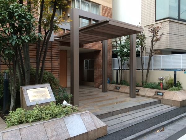 【アビテ目白】エントランスアプローチ 【アビテ目白】エントランスアプローチ