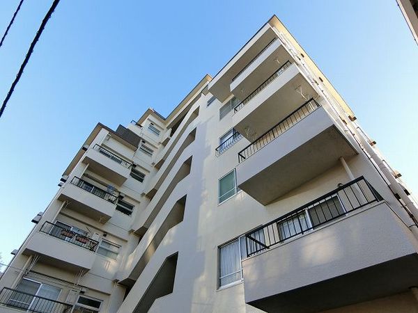 【目白ときわマンション】外観写真