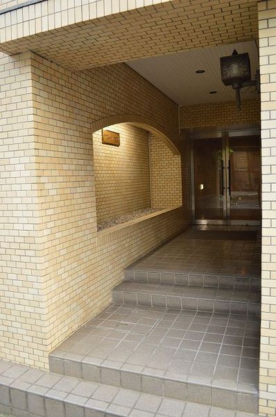【ワコーレ大塚】エントランス