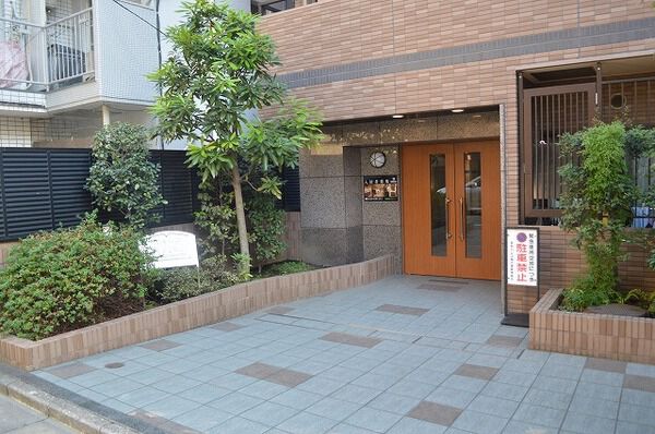 【菱和パレス南大塚】エントランス